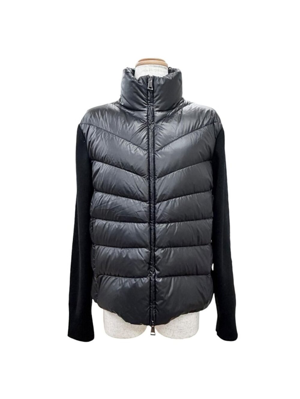 Moncler Cardigan Tricot Logo Patch Sleeve Knit Down Jacket Black